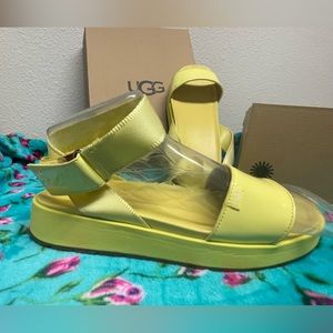 Ugg Sandals - Lennox